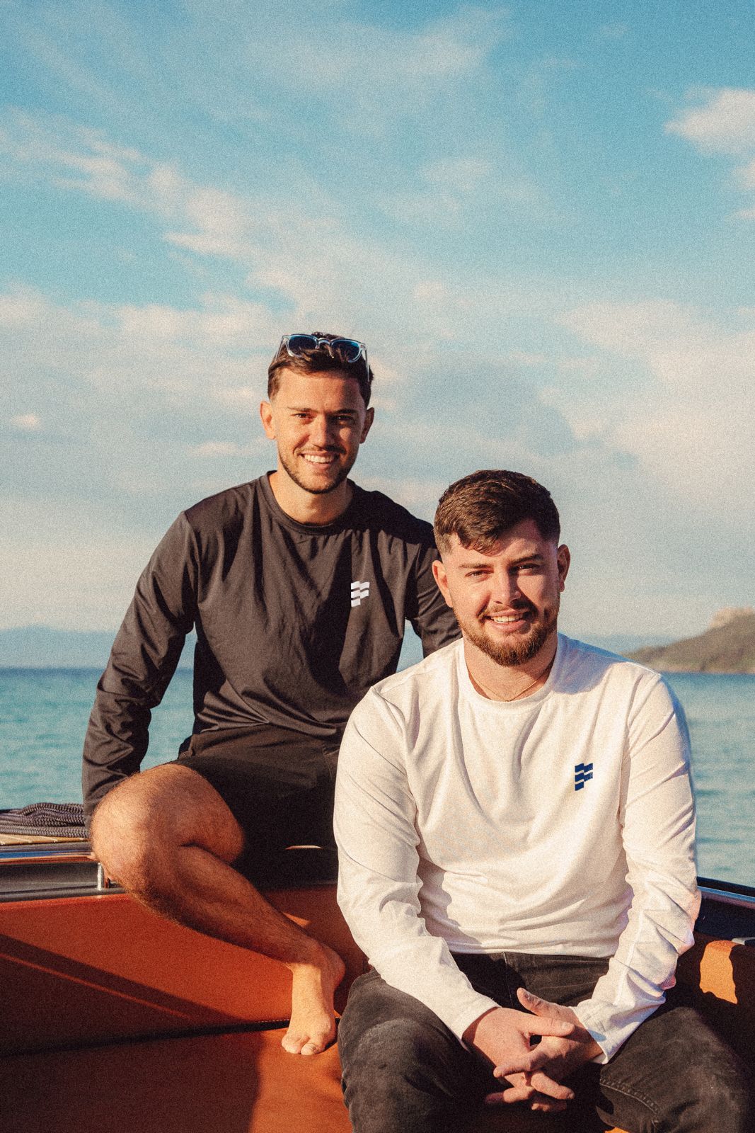 Fondateurs de Float Hyères, spécialistes de la location de semi-rigides à Hyères