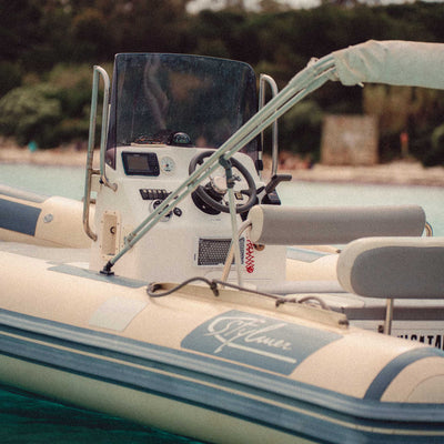 Location Stylmer 640 à Hyères, bateau parfait pour Porquerolles
